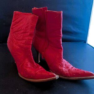 Women Shoes Red 6 1/2 Ostrich Print Pointed Toe ankle boots heel zipper